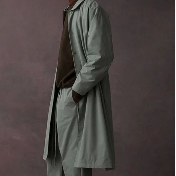 NWT New Fear of God Essentials Long Twill Coat Sycamore Grayish Green Medium - Picture 1 of 16